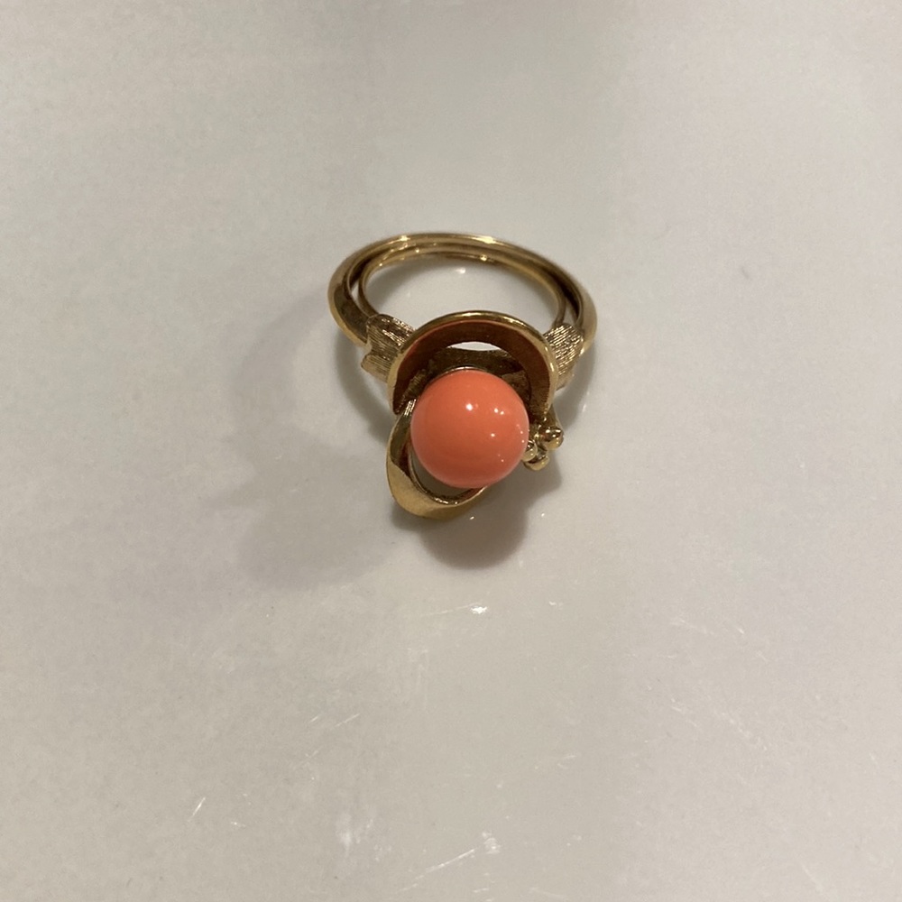 💖VINTAGE AVON RING💖SIZE 6 💖